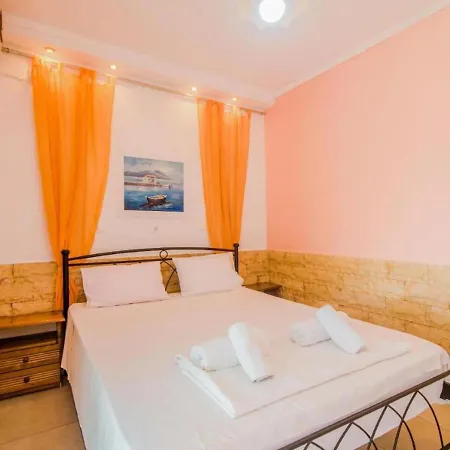 Apartment In Mpenitses With Pool *