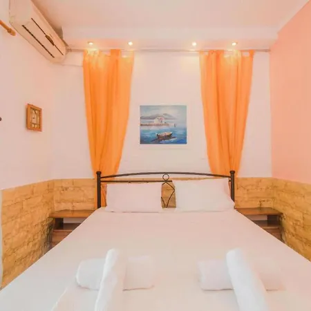 Apartment In Mpenitses With Pool * 贝尼蔡斯