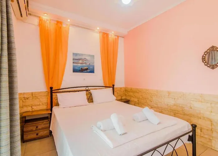 In With Sea Views & Pool *